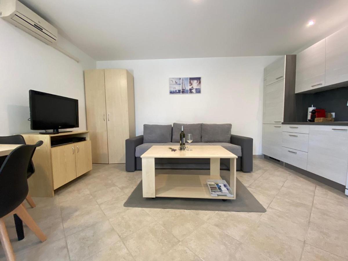 Apartment Bianca Premantura Istrien Exteriör bild